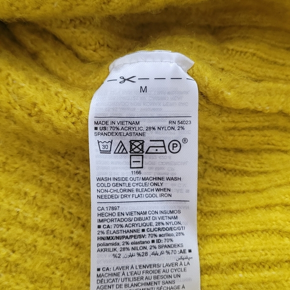 📍SOLD📍Old Navy cozy oversized sweater - Picture 6 of 6